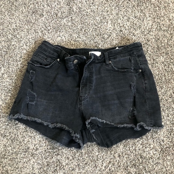 H&M shorts - Picture 1 of 3